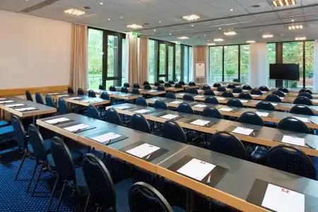 Leonardo Hannover - 10