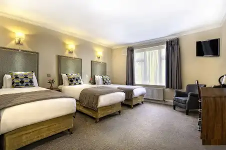 The Sandymount - 35