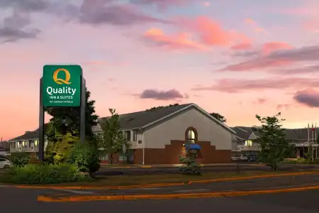 Quality Inn & Suites - 0