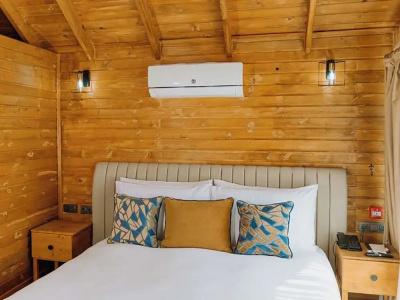 Doors Urla & Bungalows - 6