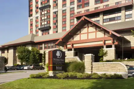 DoubleTree Fallsview Resort & Spa by Hilton Niagara Falls - 30