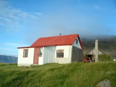 Hænuvík Cottages - 14