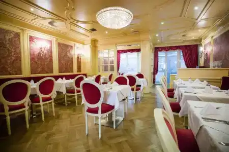 Luxury Family Royal Palace - 14