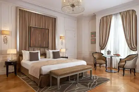 Majestic - SPA Champs Elysées - 86