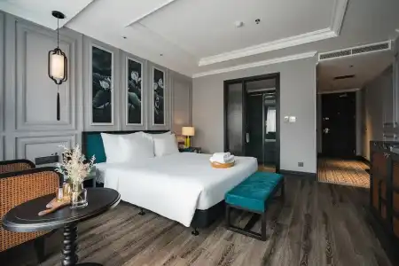 Solaria - 66