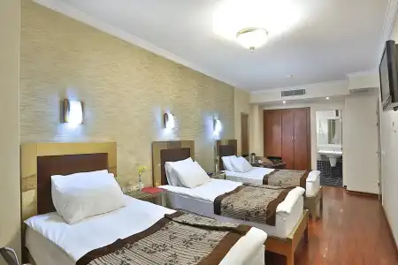 Grand Madrid - 6
