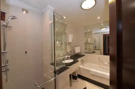Hilton Molino Stucky Venice - 30