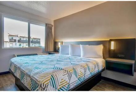 Motel 6 Santa Fe - 87