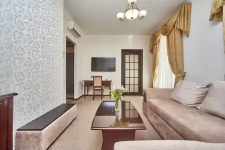 Royal Street - 109