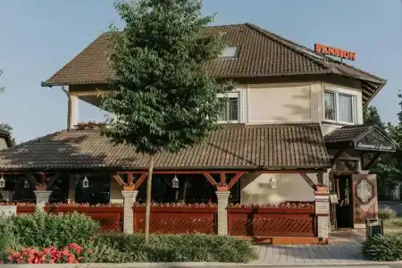 Korona Pension and Restaurant - 37