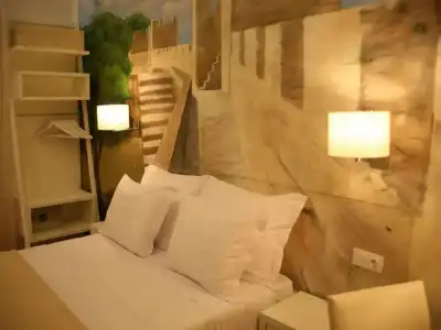 Lisbon Style Guesthouse - 49