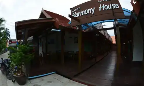 Lanta Harmony Guesthouse - 0