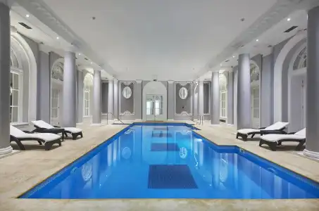 The Waldorf Hilton, London - 17