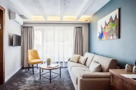 Nomad Luxury Suites - 2