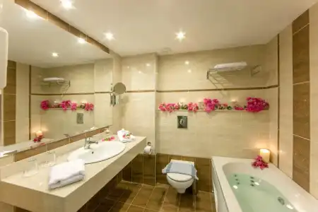 Marianna Palace - 3