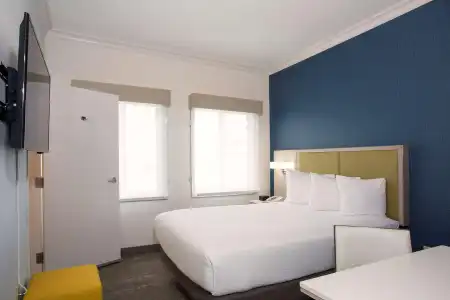 SureStay by Best Western Santa Monica - 33