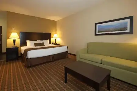 Best Western Pacific Inn - 63