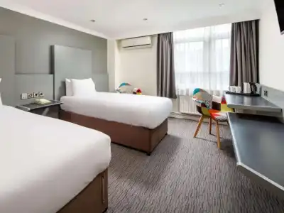 Mercure Chester Abbots Well - 90