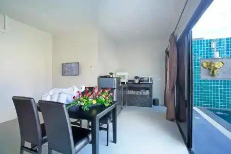 Gu Patong - 41