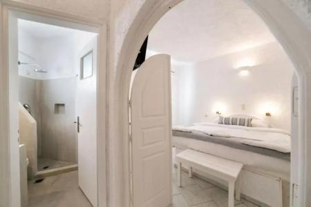 Artemis Suites - 108