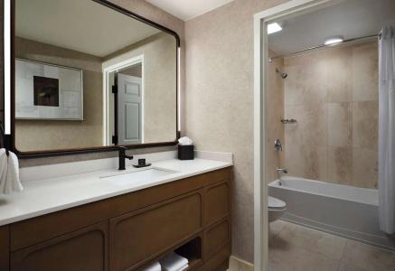 Flor Tampa Downtown, Tapestry Collection by Hilton - 36