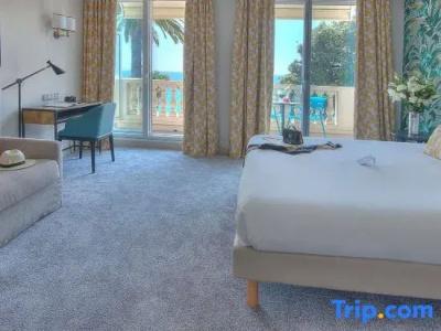 Mercure Nice Marche aux Fleurs - 87