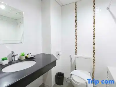 The Greenery Central Suites - 38
