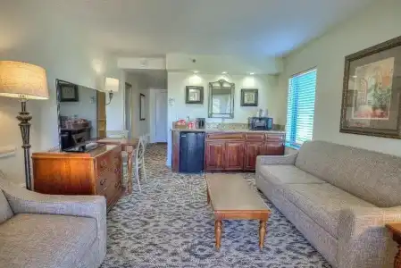 La Fiesta Ocean Inn And Suites - 44