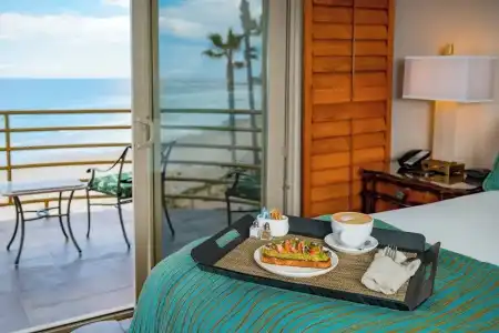 Pacific Terrace - 150