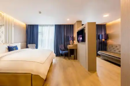 GLOW Sukhumvit 5 by Centropolis - 60