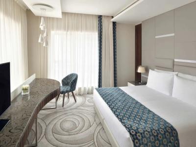 Mövenpick Apartments Downtown Dubai - 7