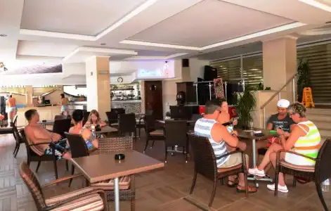 Citrus Plaza - 40