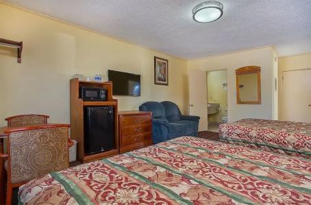 Cardinal Motel - 5