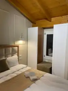 Arial Penthouse Suites - 81