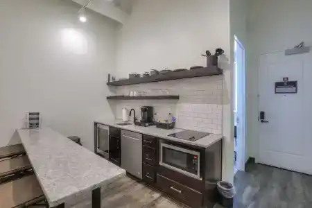 Studio 154 Luxury - 40