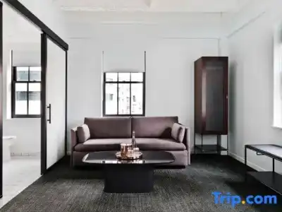 500 West - 123