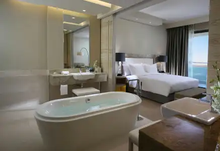 Hilton Dead Sea Resort & Spa - 44