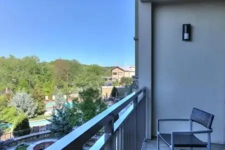 Courtyard Pigeon Forge - 69
