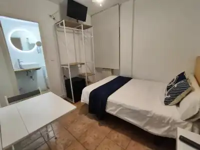 Hostal Lucy - 33