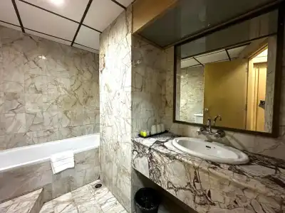 Garden Paradise & Serviced Apartment - 9
