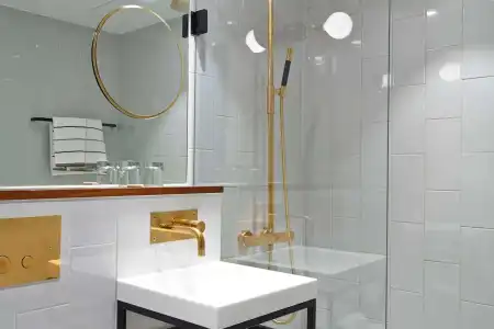 Clarion Amaranten - 9