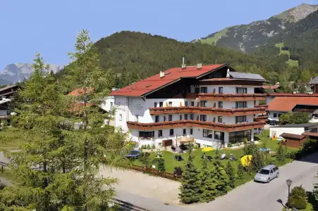 Schönegg - 23