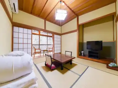 Shirahone Onsen Tsuruya Ryokan - 44