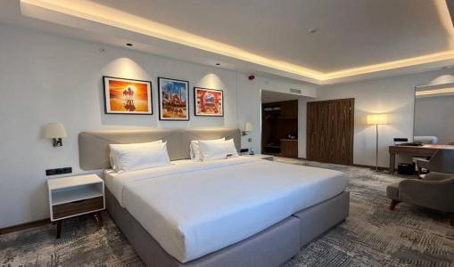 Ramada Encore by Wyndham - 39