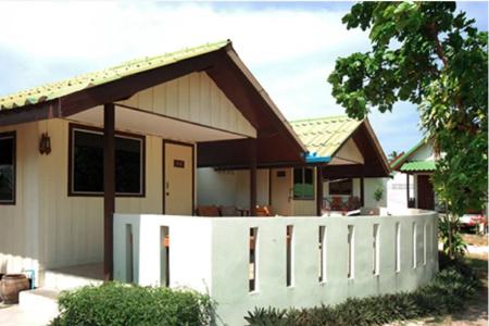 Varin Beach Resort - 11