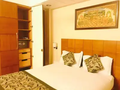Skylink Suites & Apartments - 46