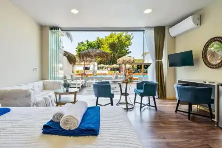 Bamboo Suites Adults Only - 40