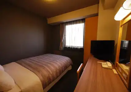 Route Inn Sapporo Kitayojo - 9