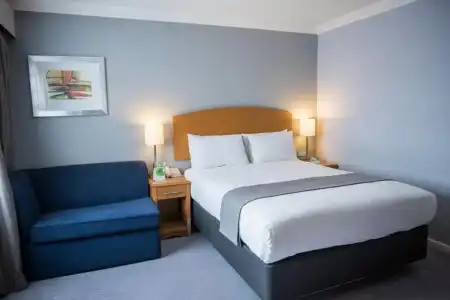 Holiday Inn Manchester West by IHG - 75