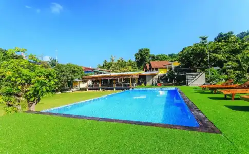 Phi Phi Chang Grand Resort & Spa - 13